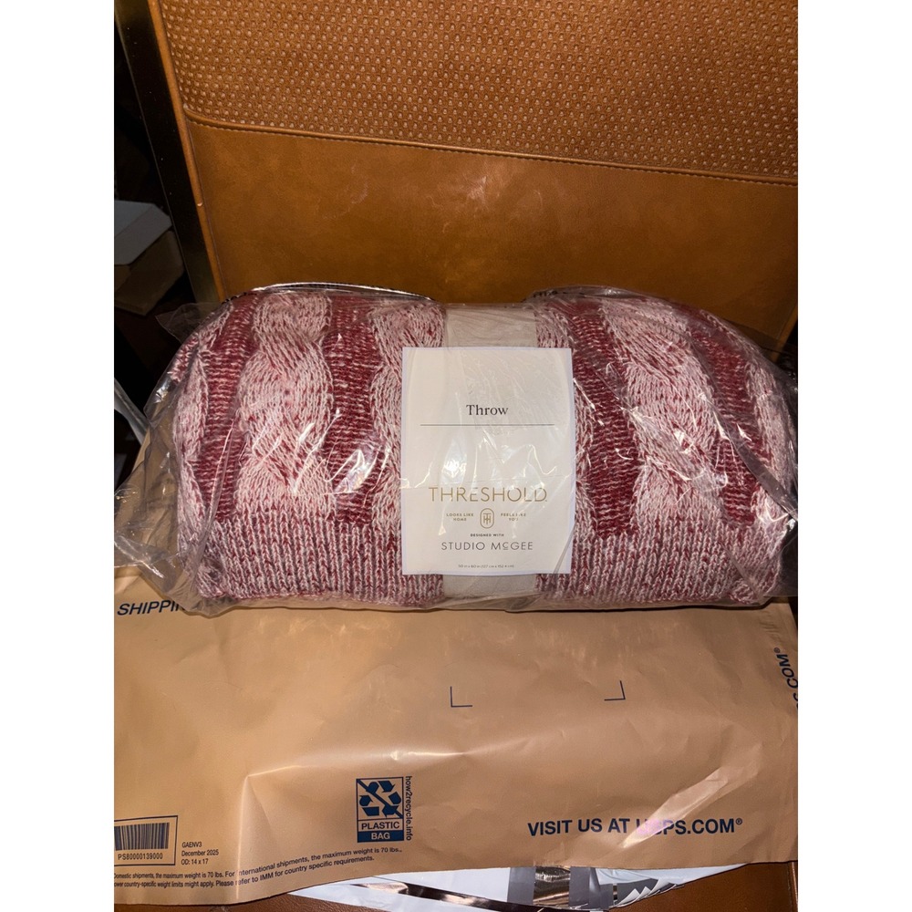 Threshold Studio McGee Cable Knit Throw Blanket Red Cream Marled 50x60 New